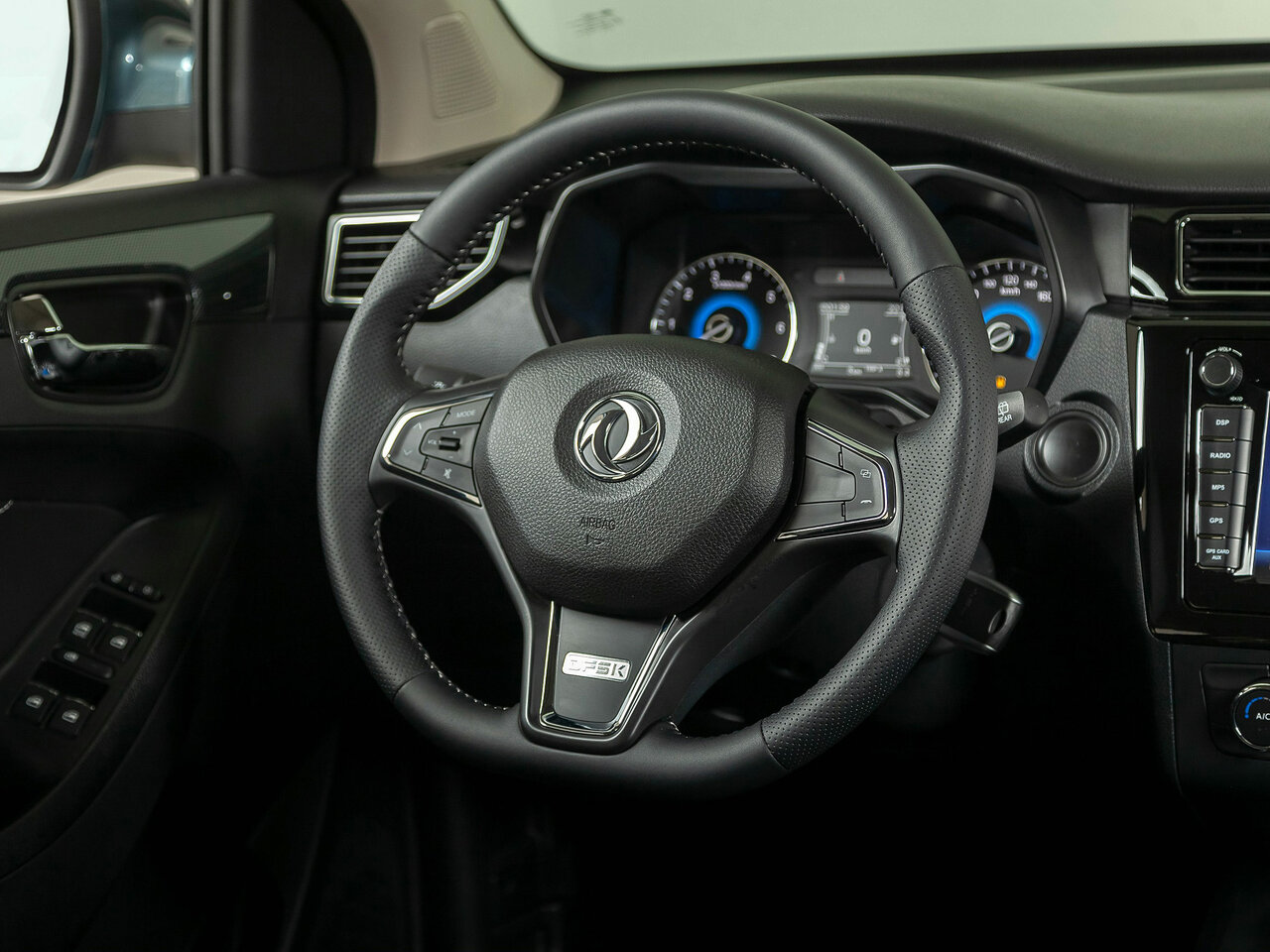 Dongfeng 580 — изображение 11